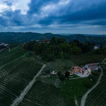 Cascina Portinale 8 - Luxury Nelle Langhe Ad Villa *